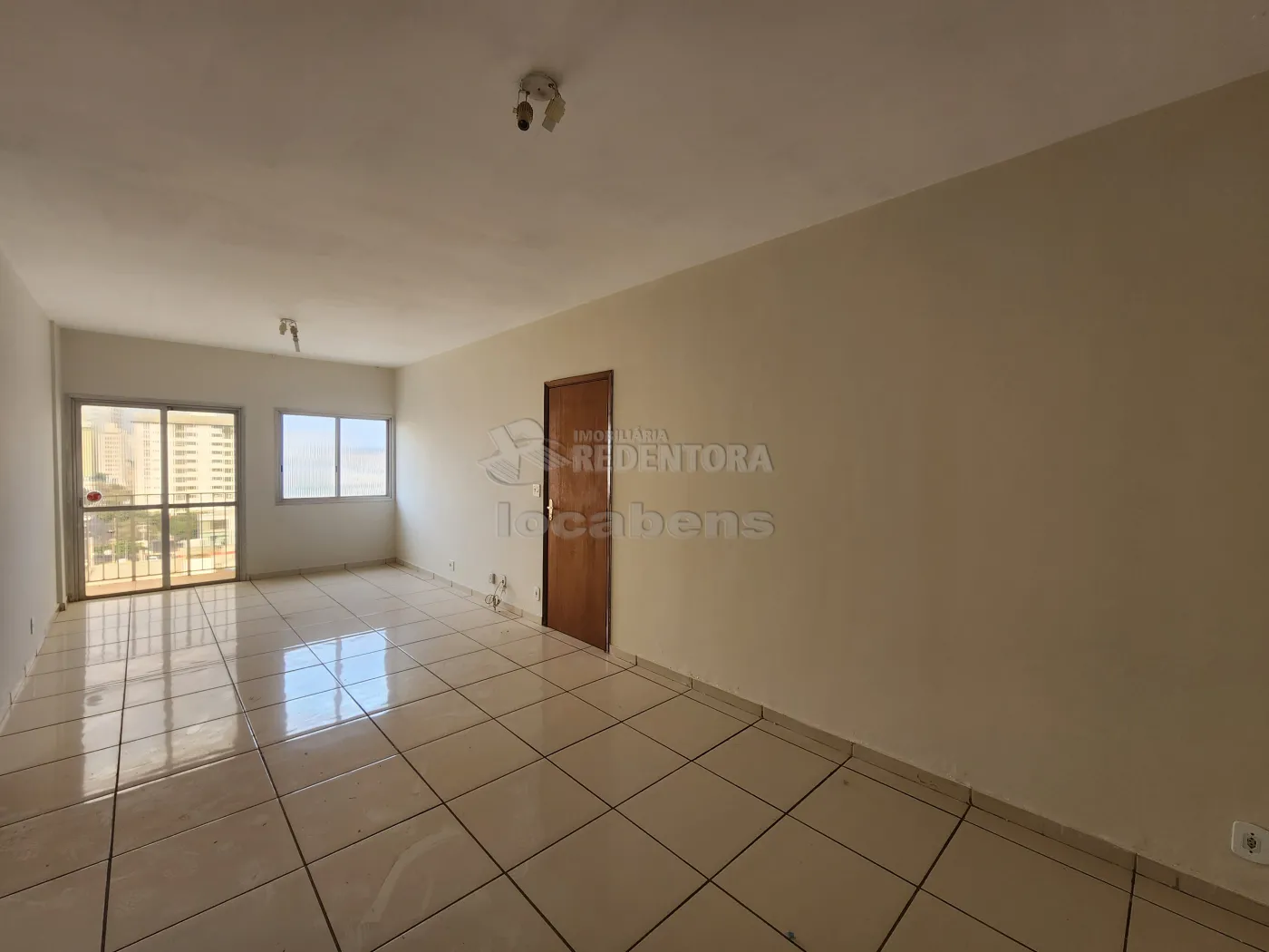 Alugar Apartamento / Padrão em São José do Rio Preto R$ 1.100,00 - Foto 1