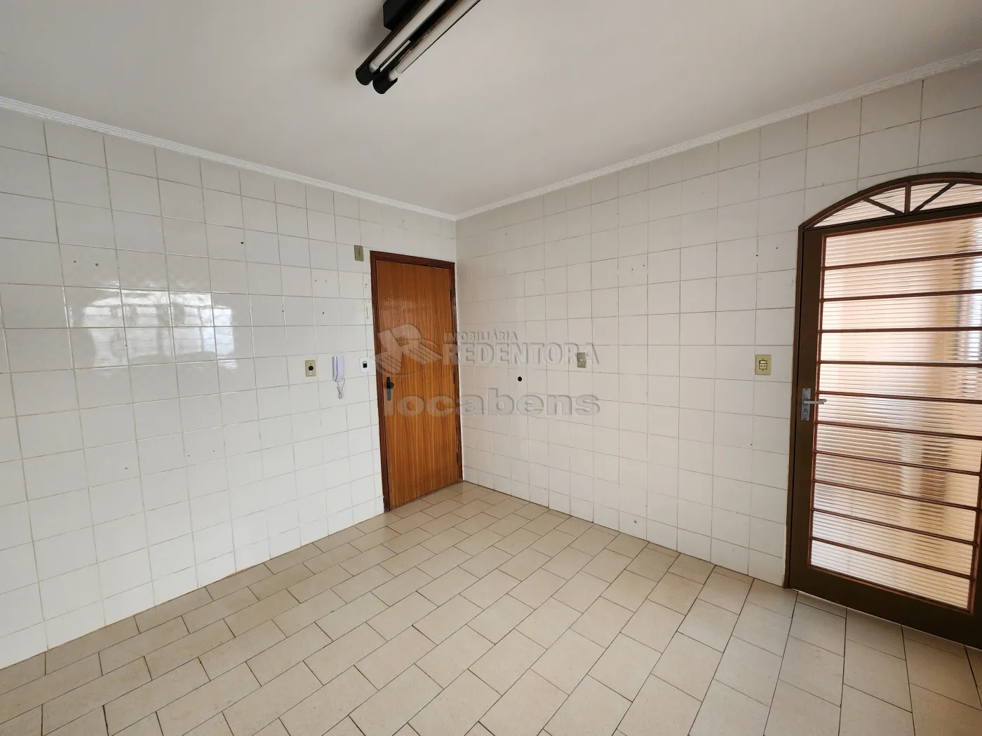 Alugar Apartamento / Padrão em São José do Rio Preto R$ 900,00 - Foto 4