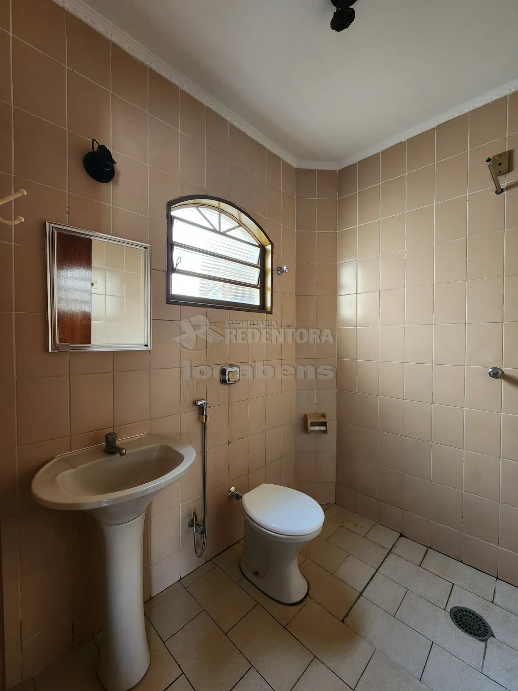 Alugar Apartamento / Padrão em São José do Rio Preto R$ 900,00 - Foto 7