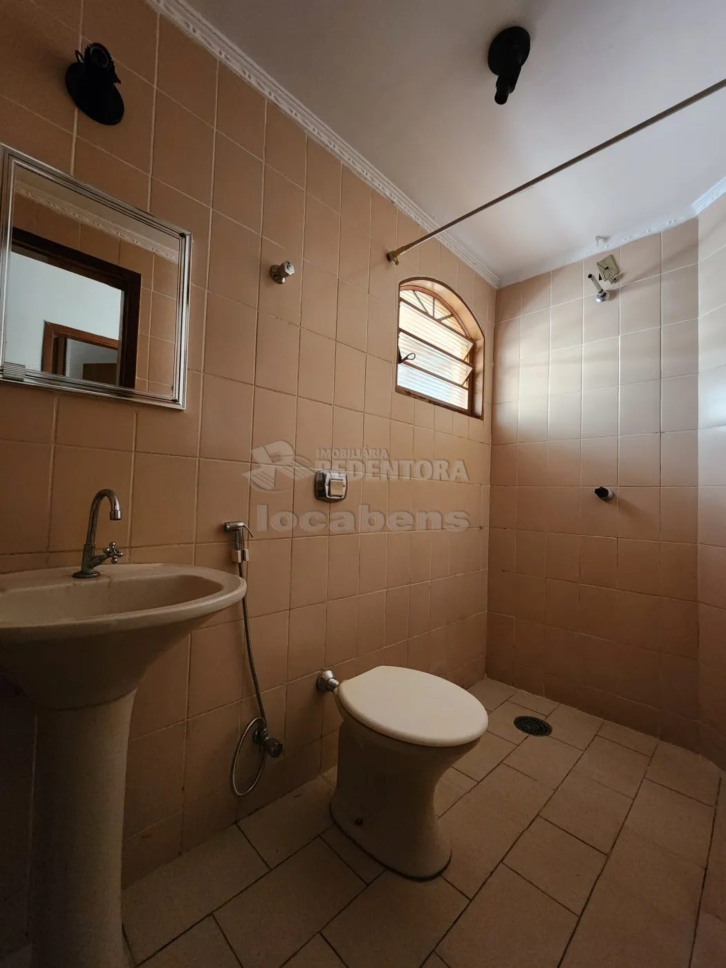 Alugar Apartamento / Padrão em São José do Rio Preto R$ 900,00 - Foto 7