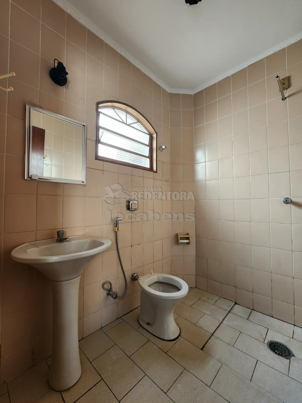 Alugar Apartamento / Padrão em São José do Rio Preto R$ 900,00 - Foto 10