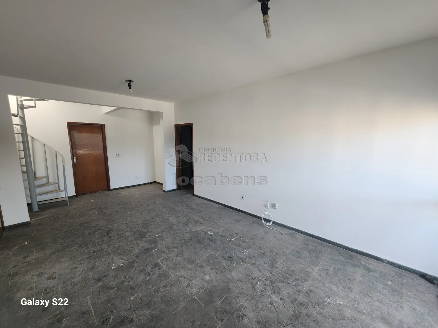 Alugar Apartamento / Padrão em São José do Rio Preto R$ 1.800,00 - Foto 2