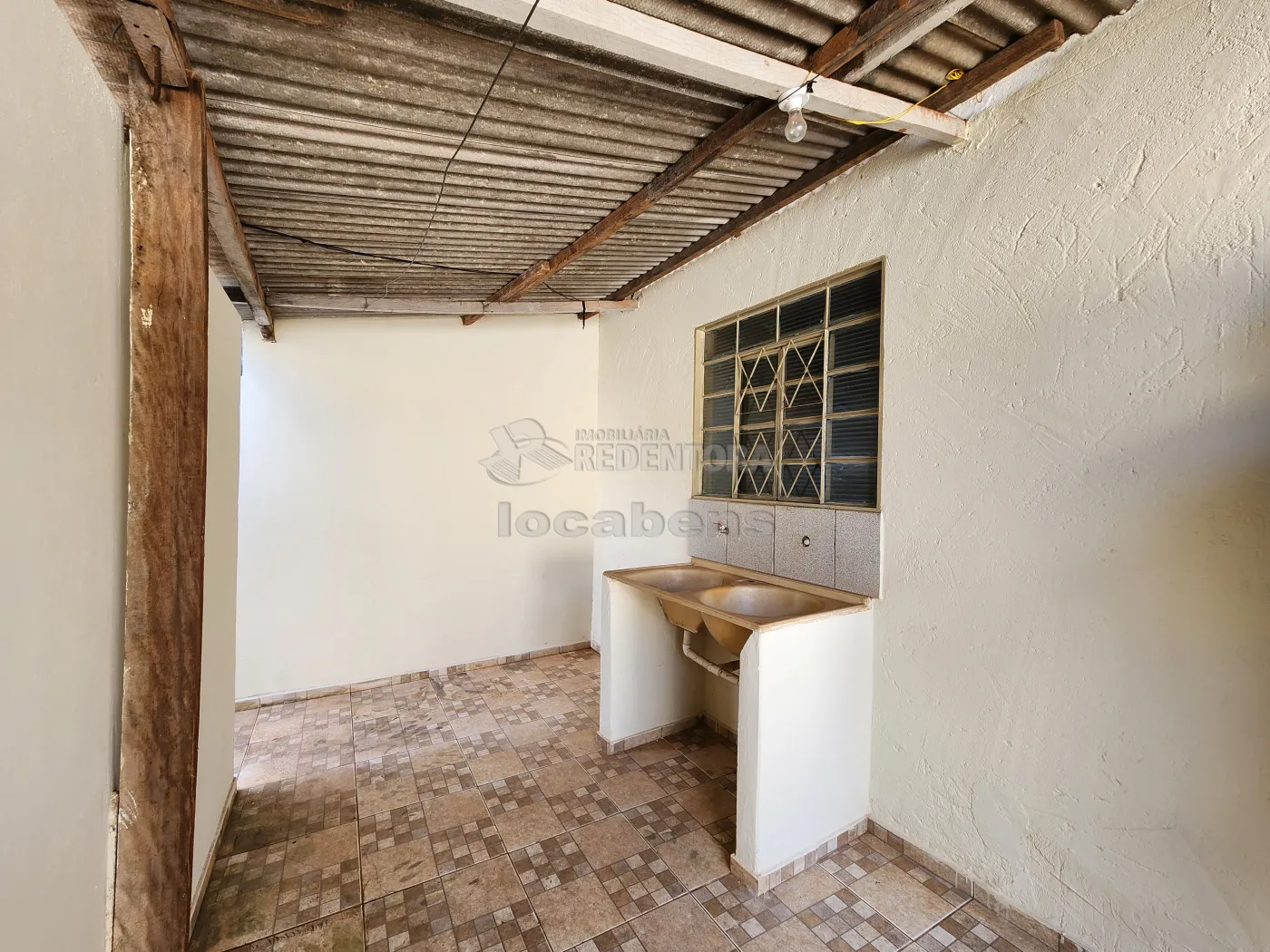 Alugar Casa / Padrão em São José do Rio Preto apenas R$ 400,00 - Foto 6