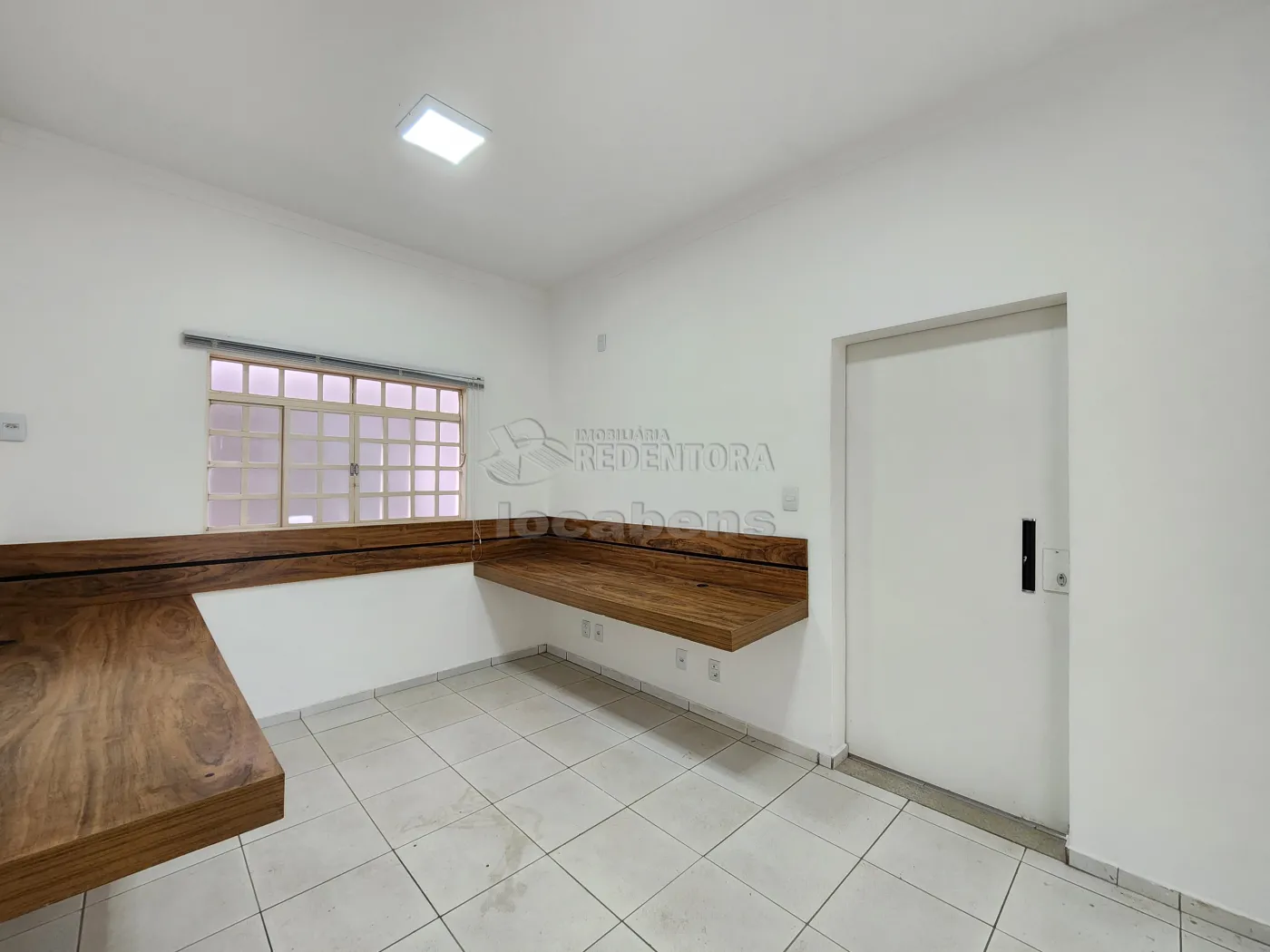 Alugar Casa / Padrão em São José do Rio Preto R$ 3.500,00 - Foto 5