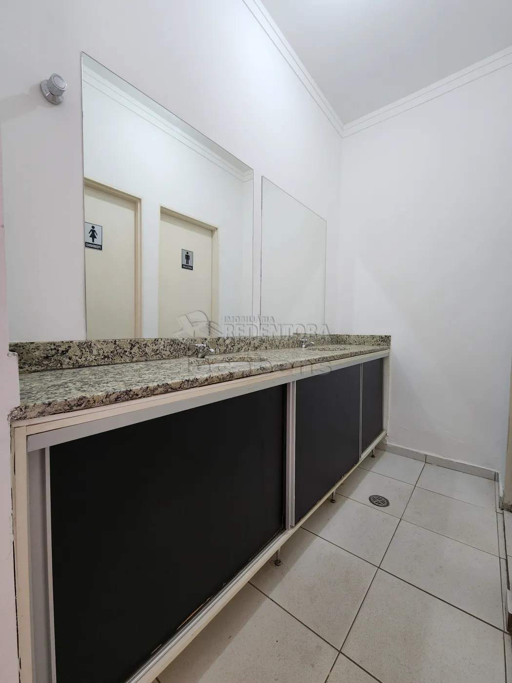 Alugar Casa / Padrão em São José do Rio Preto R$ 3.500,00 - Foto 12