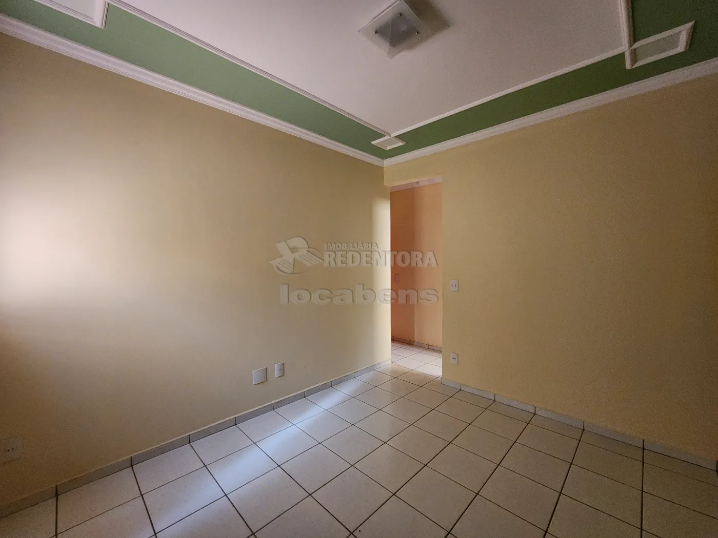 Alugar Apartamento / Padrão em São José do Rio Preto R$ 1.350,00 - Foto 5