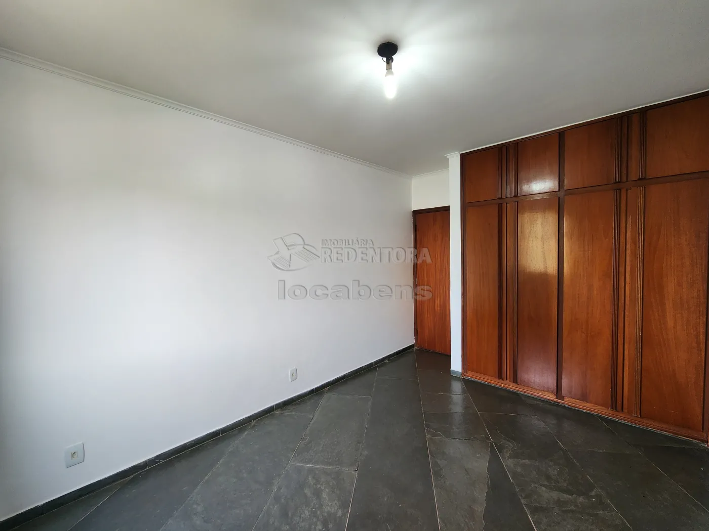 Alugar Apartamento / Padrão em São José do Rio Preto R$ 1.800,00 - Foto 13