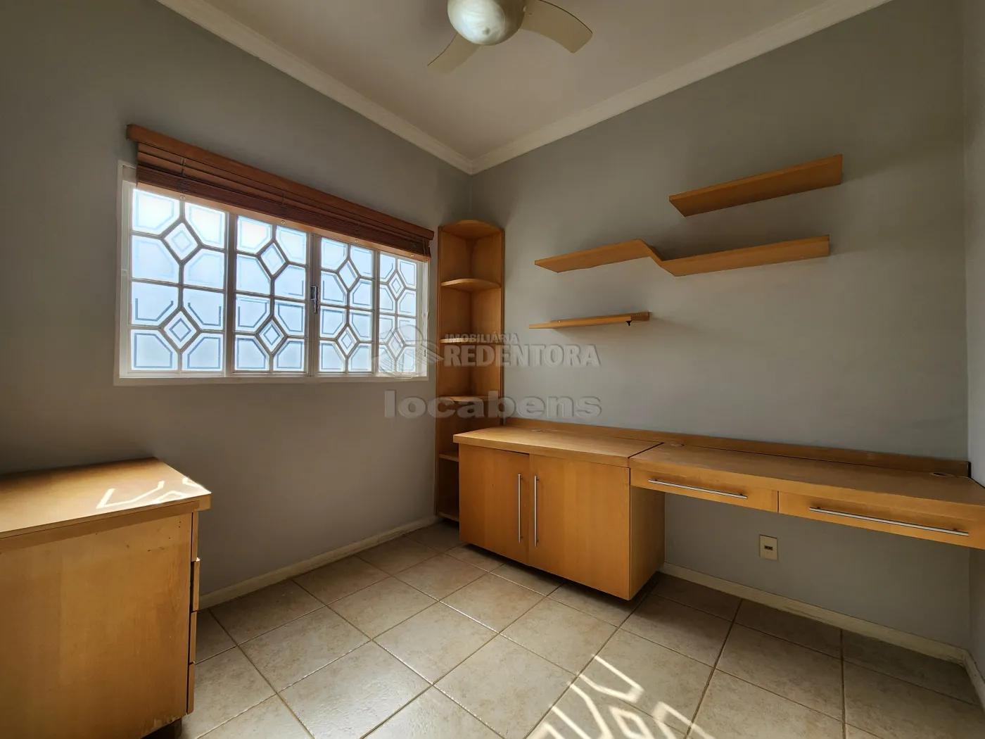 Alugar Casa / Padrão em São José do Rio Preto R$ 3.500,00 - Foto 5