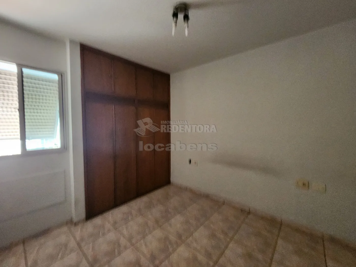 Alugar Apartamento / Padrão em São José do Rio Preto R$ 1.000,00 - Foto 5