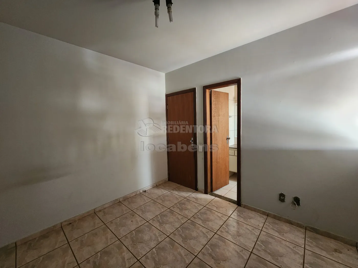 Alugar Apartamento / Padrão em São José do Rio Preto R$ 1.000,00 - Foto 6