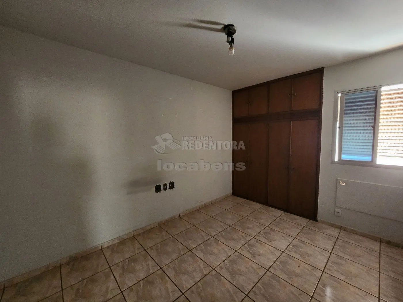 Alugar Apartamento / Padrão em São José do Rio Preto R$ 1.000,00 - Foto 8