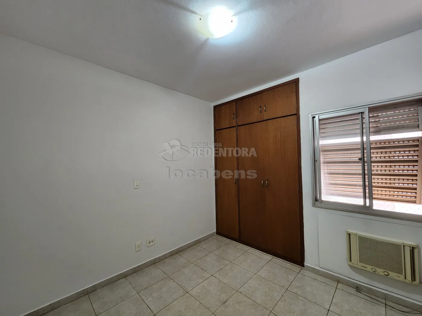 Alugar Apartamento / Padrão em São José do Rio Preto R$ 950,00 - Foto 8