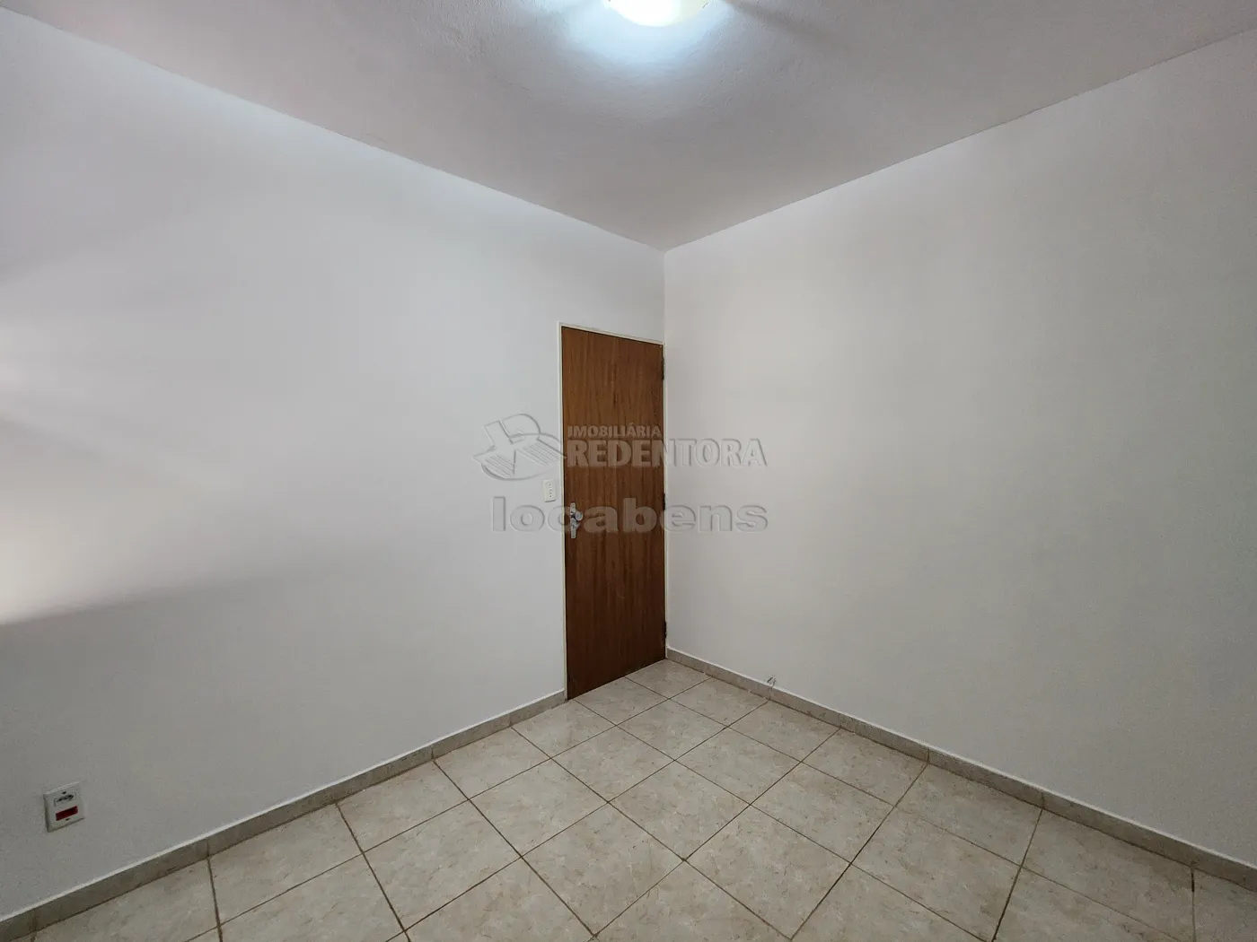 Alugar Apartamento / Padrão em São José do Rio Preto R$ 950,00 - Foto 9