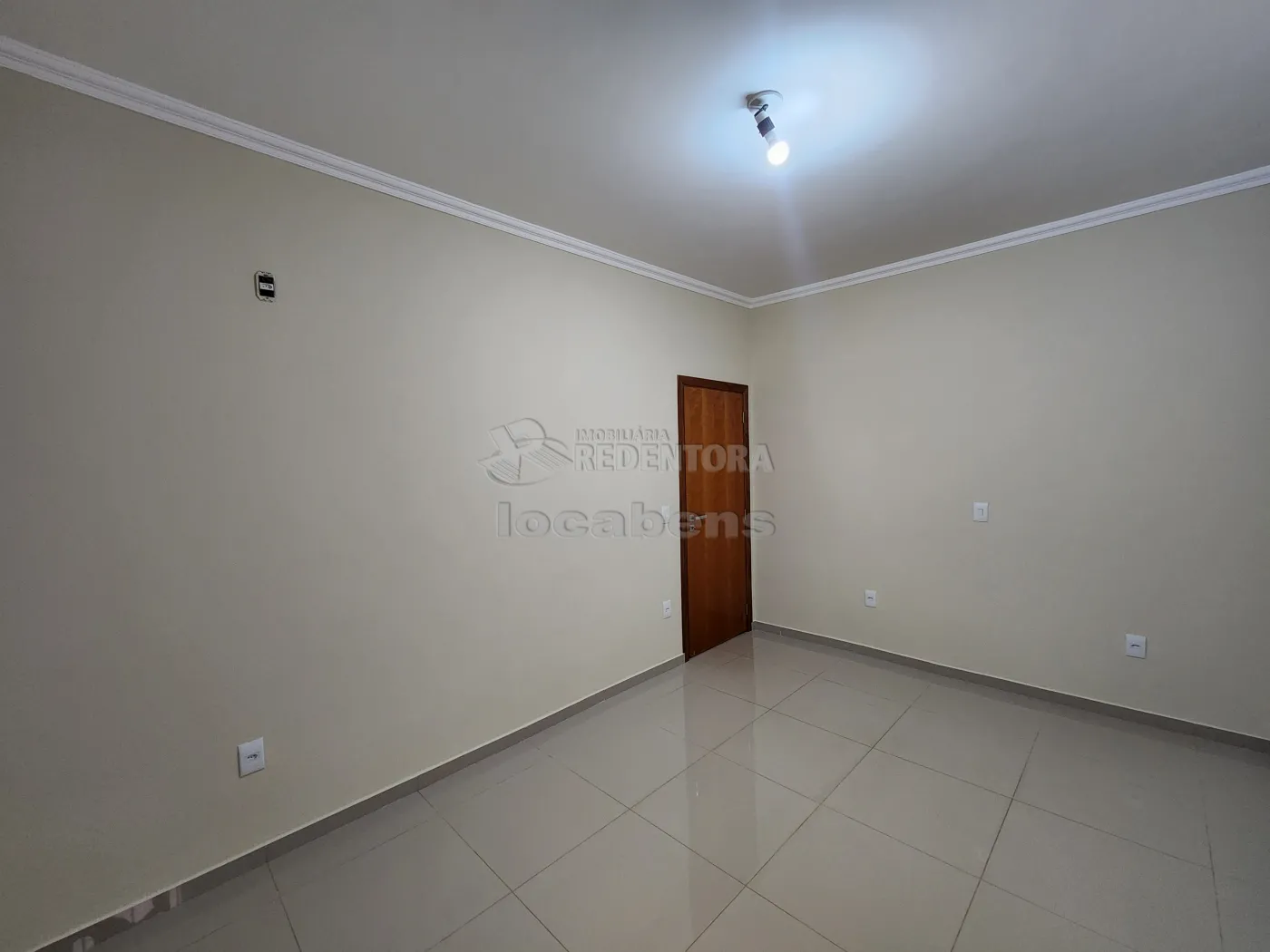 Alugar Casa / Padrão em São José do Rio Preto apenas R$ 2.100,00 - Foto 12