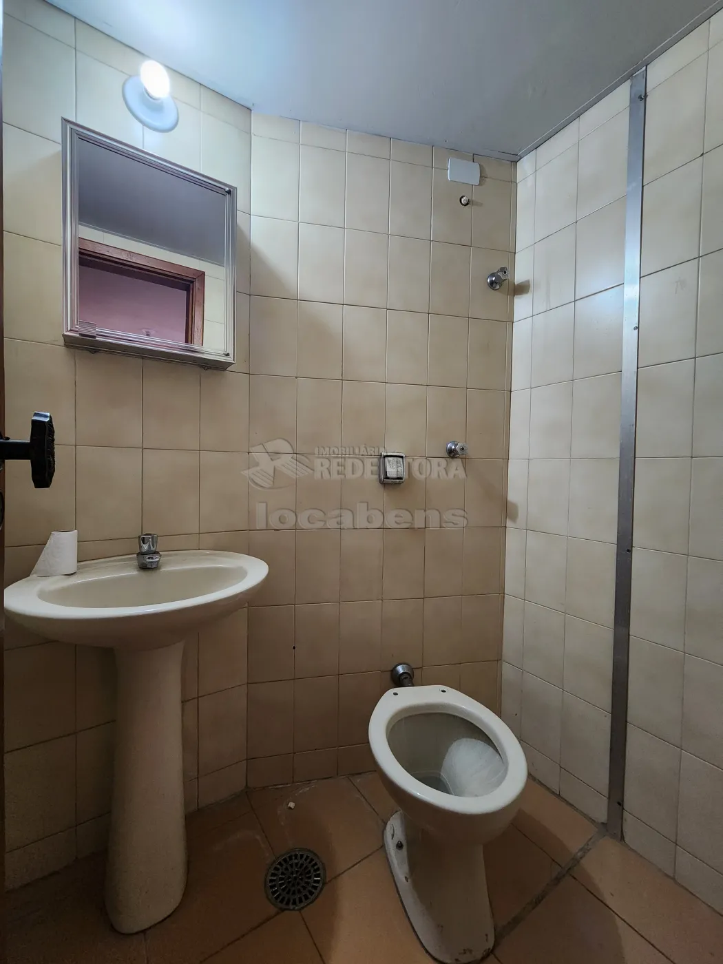 Alugar Apartamento / Padrão em São José do Rio Preto R$ 2.200,00 - Foto 17