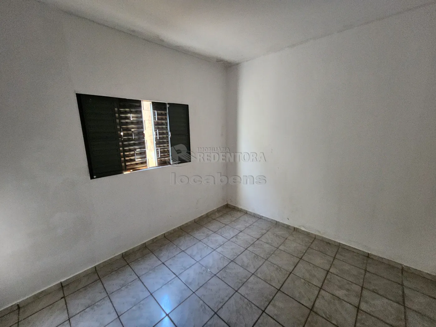 Alugar Casa / Padrão em São José do Rio Preto R$ 850,00 - Foto 7