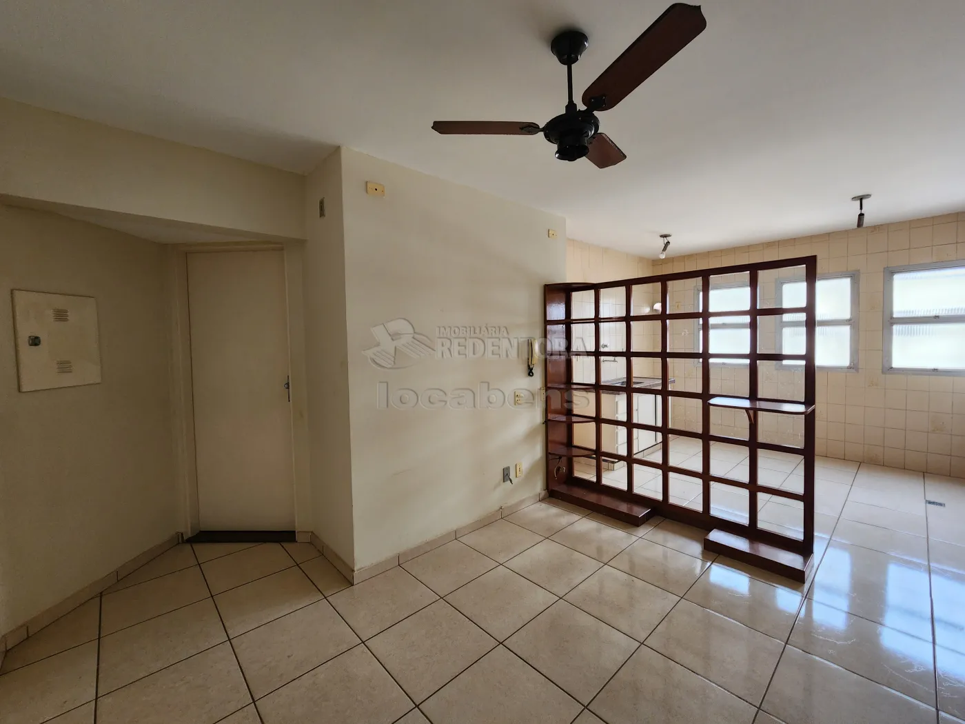 Alugar Apartamento / Padrão em São José do Rio Preto R$ 1.200,00 - Foto 1