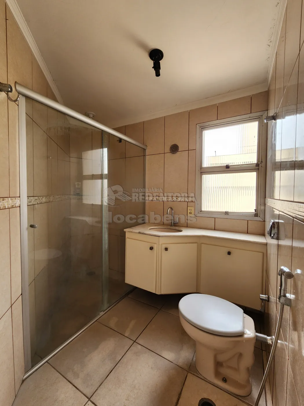 Alugar Apartamento / Padrão em São José do Rio Preto R$ 1.200,00 - Foto 5