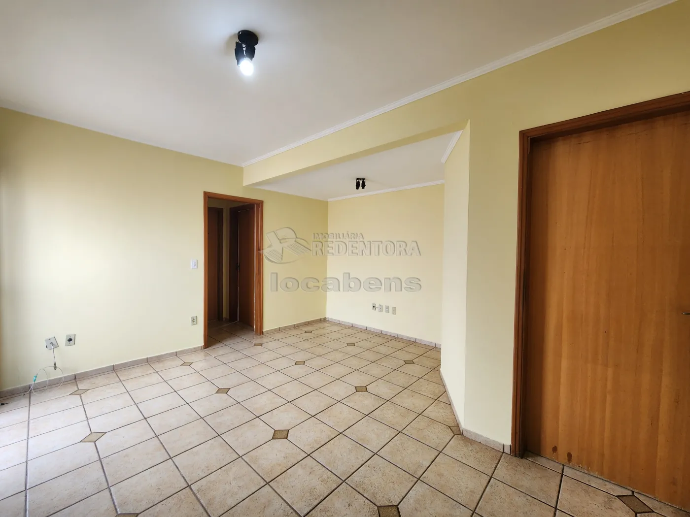 Alugar Apartamento / Padrão em São José do Rio Preto apenas R$ 1.000,00 - Foto 1