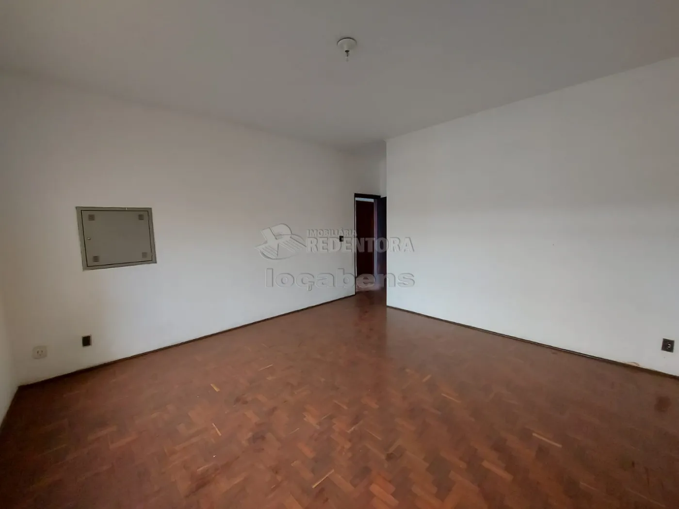 Alugar Casa / Padrão em São José do Rio Preto R$ 4.500,00 - Foto 4