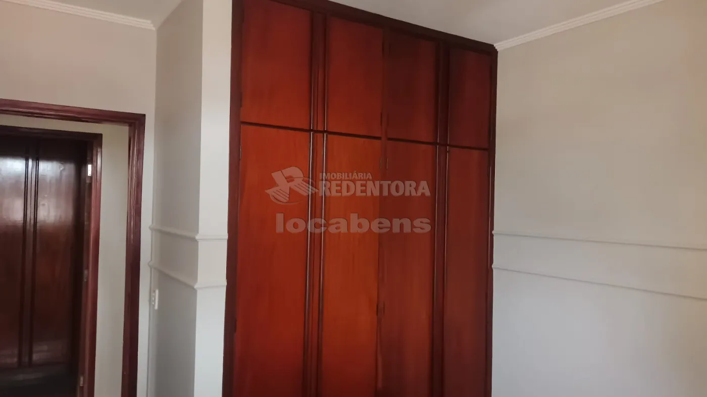 Comprar Apartamento / Padrão em São José do Rio Preto R$ 450.000,00 - Foto 14