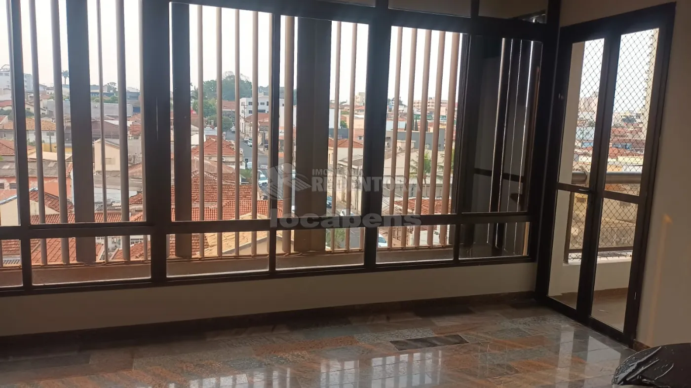 Comprar Apartamento / Padrão em São José do Rio Preto R$ 450.000,00 - Foto 2