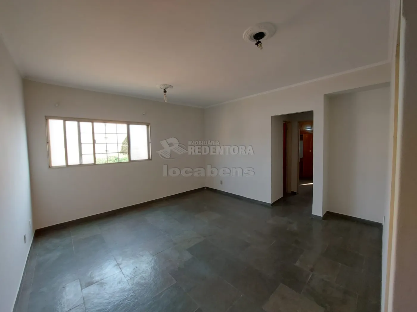 Alugar Apartamento / Padrão em São José do Rio Preto apenas R$ 700,00 - Foto 1