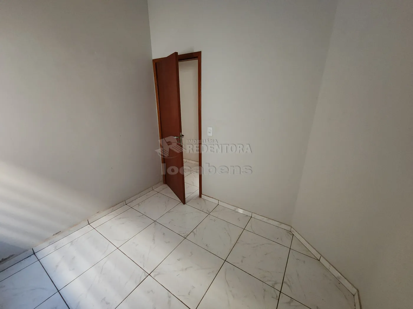 Casa à venda com 3 quartos, 67m² - Foto 10