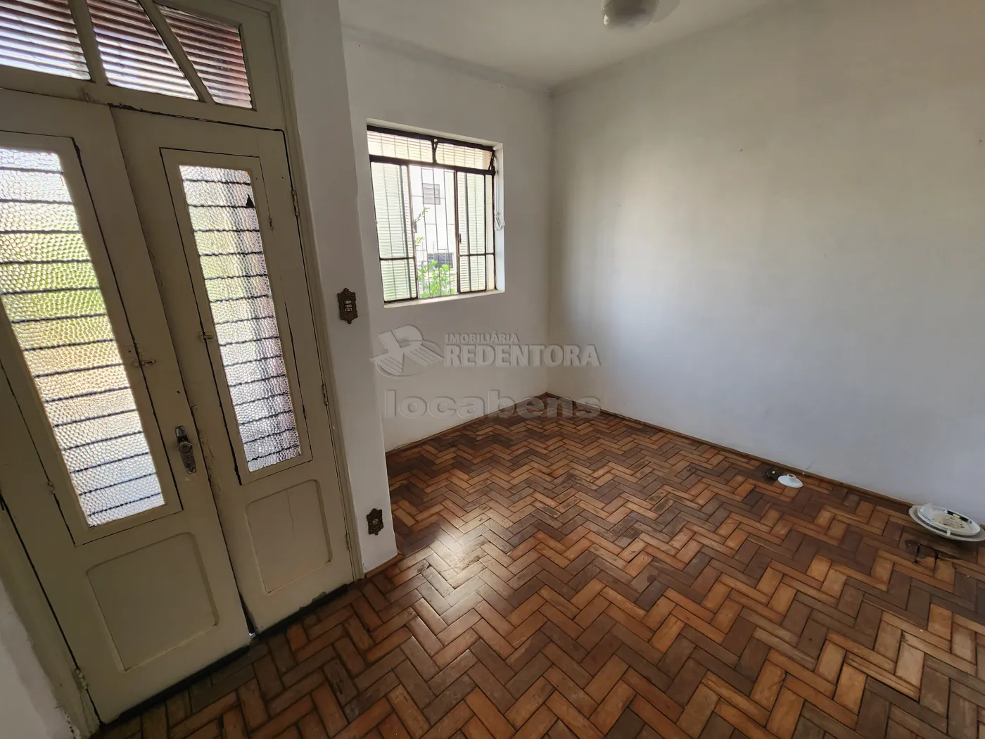 Alugar Casa / Padrão em São José do Rio Preto apenas R$ 1.000,00 - Foto 2