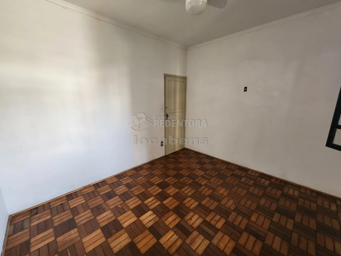 Alugar Casa / Padrão em São José do Rio Preto apenas R$ 1.000,00 - Foto 5