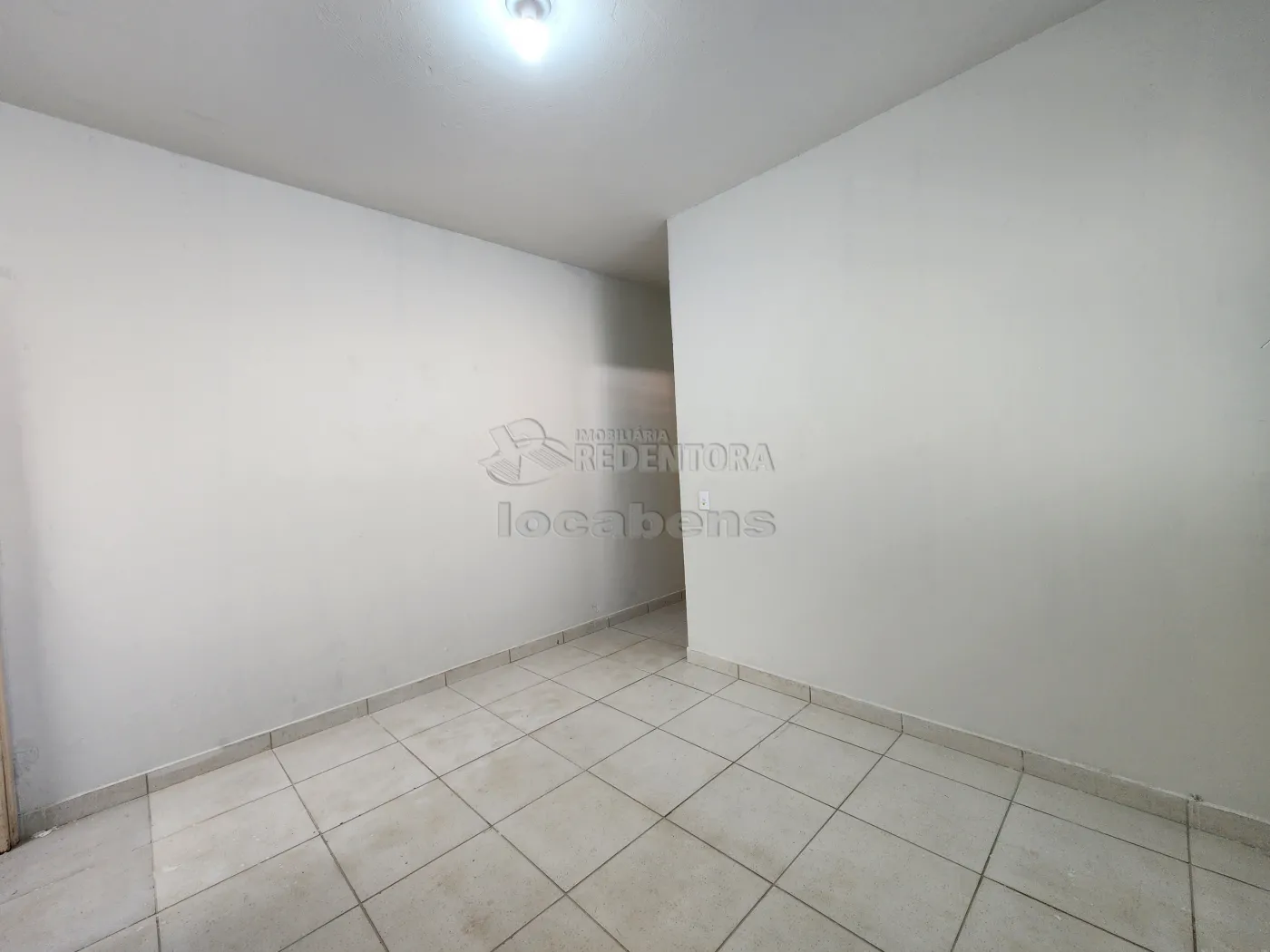 Comprar Casa / Padrão em São José do Rio Preto - Foto 2