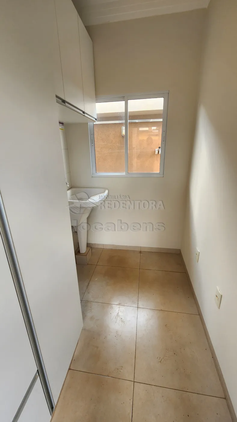 Casa de Condomínio para alugar com 3 quartos, 192m² - Foto 10