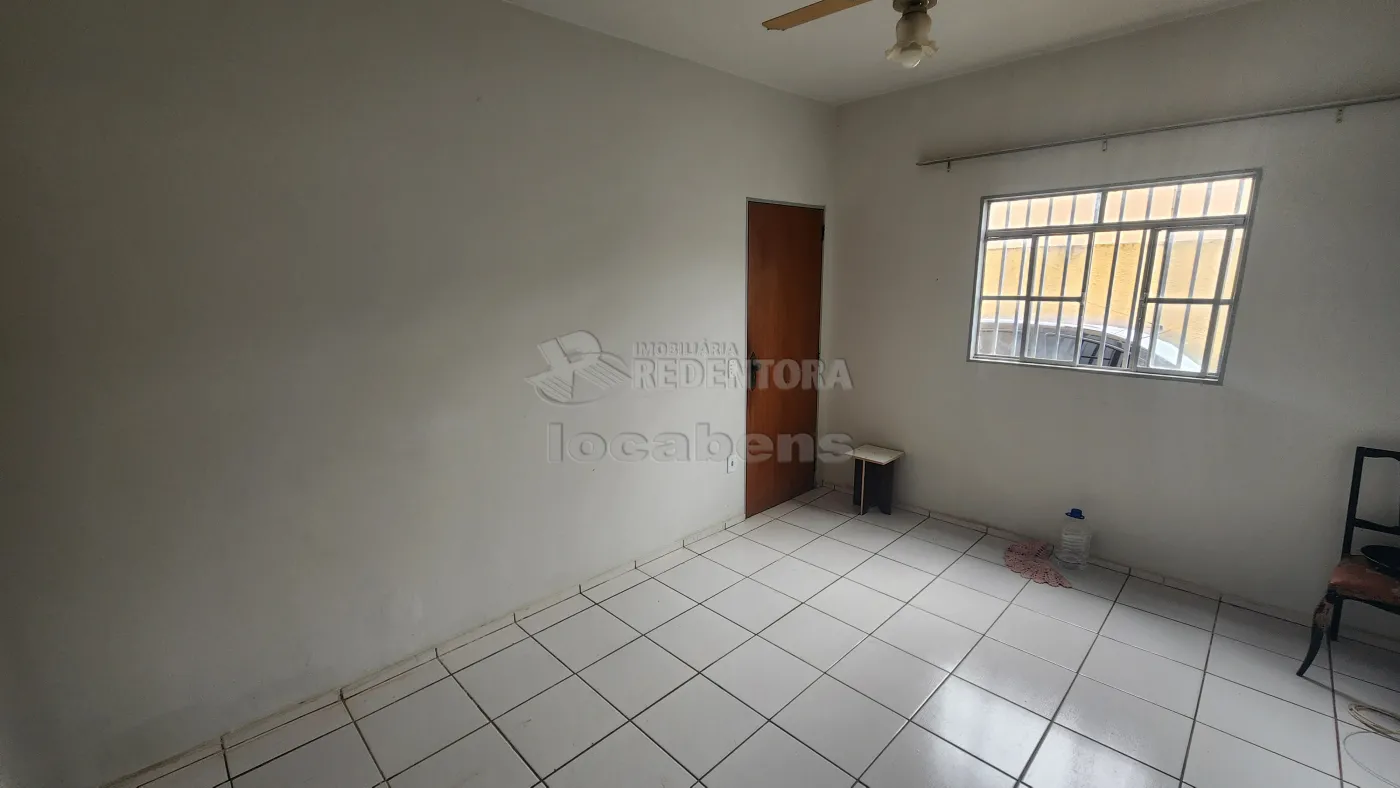 Apartamento para alugar com 2 quartos, 40m² - Foto 2