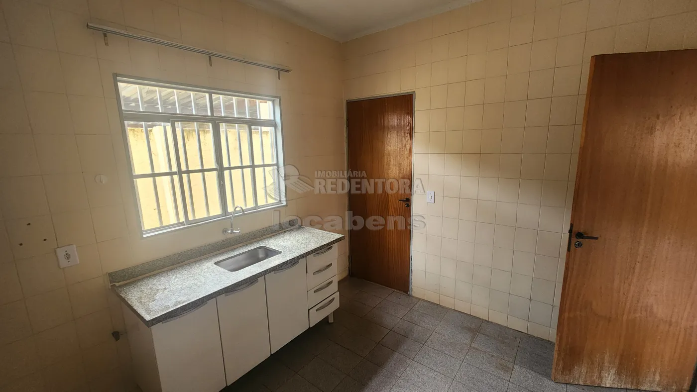 Apartamento para alugar com 2 quartos, 40m² - Foto 4