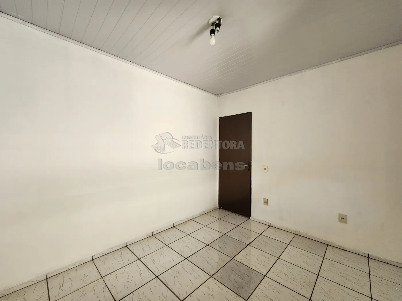 Alugar Casa / Padrão em São José do Rio Preto apenas R$ 600,00 - Foto 4