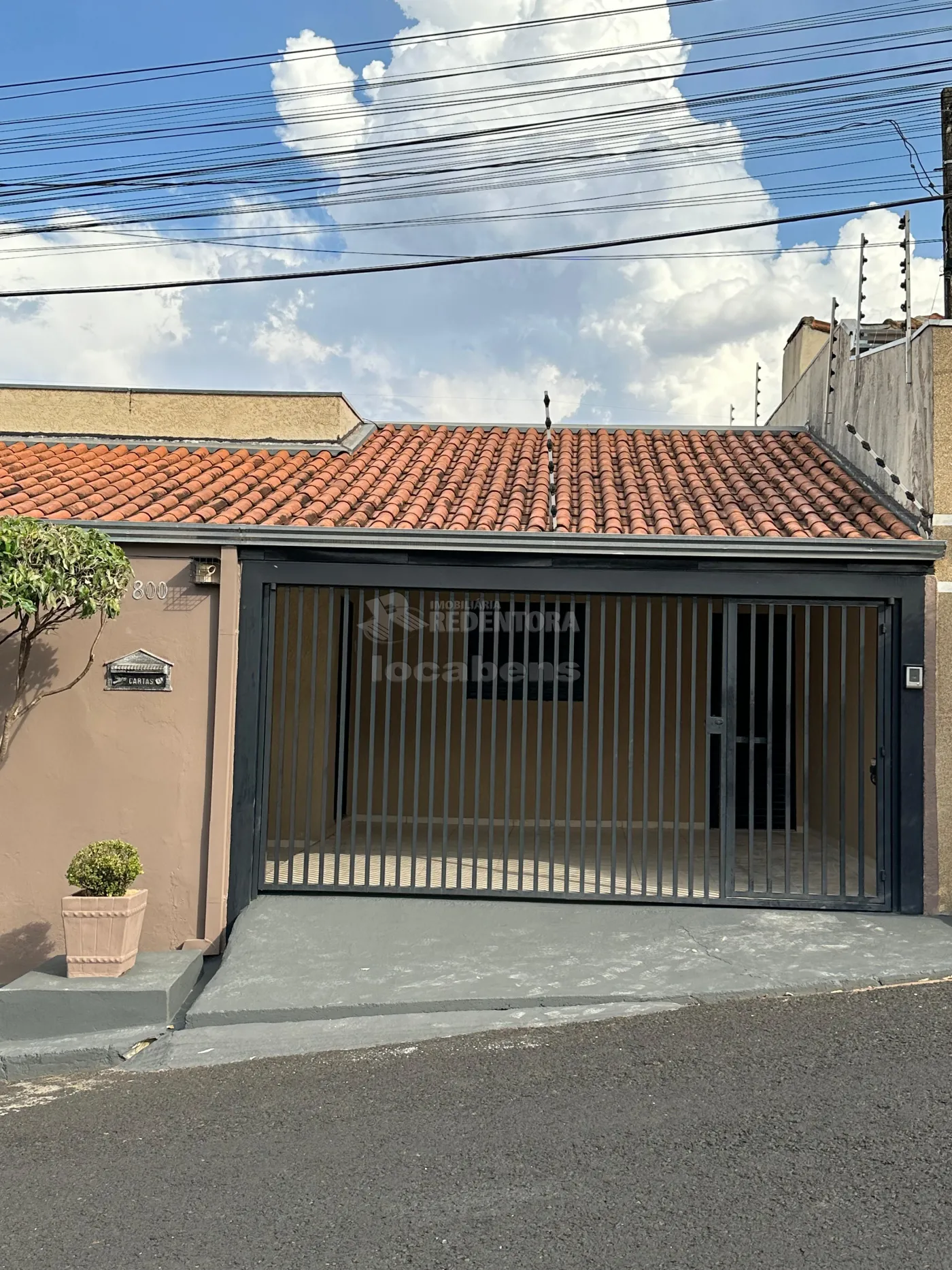 Comprar Casa / Padrão em São José do Rio Preto R$ 295.000,00 - Foto 2