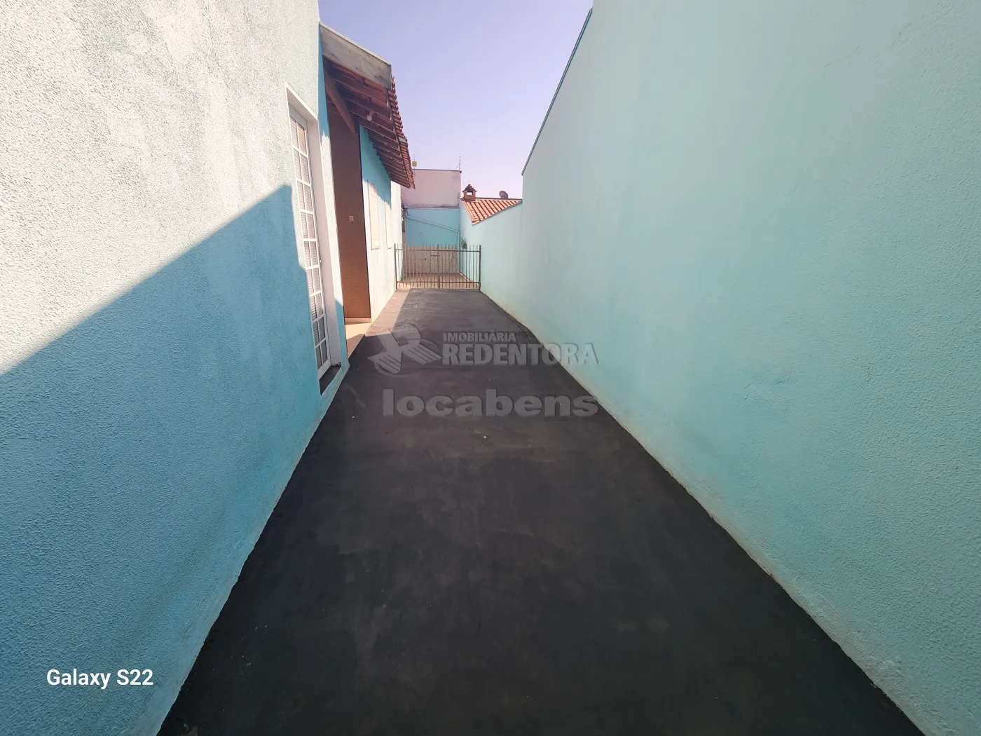 Alugar Casa / Padrão em São José do Rio Preto R$ 1.500,00 - Foto 1