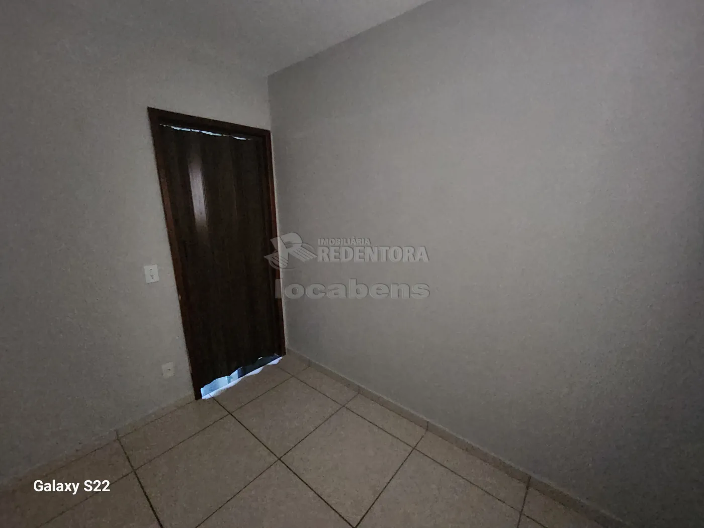 Alugar Casa / Padrão em São José do Rio Preto R$ 1.500,00 - Foto 9