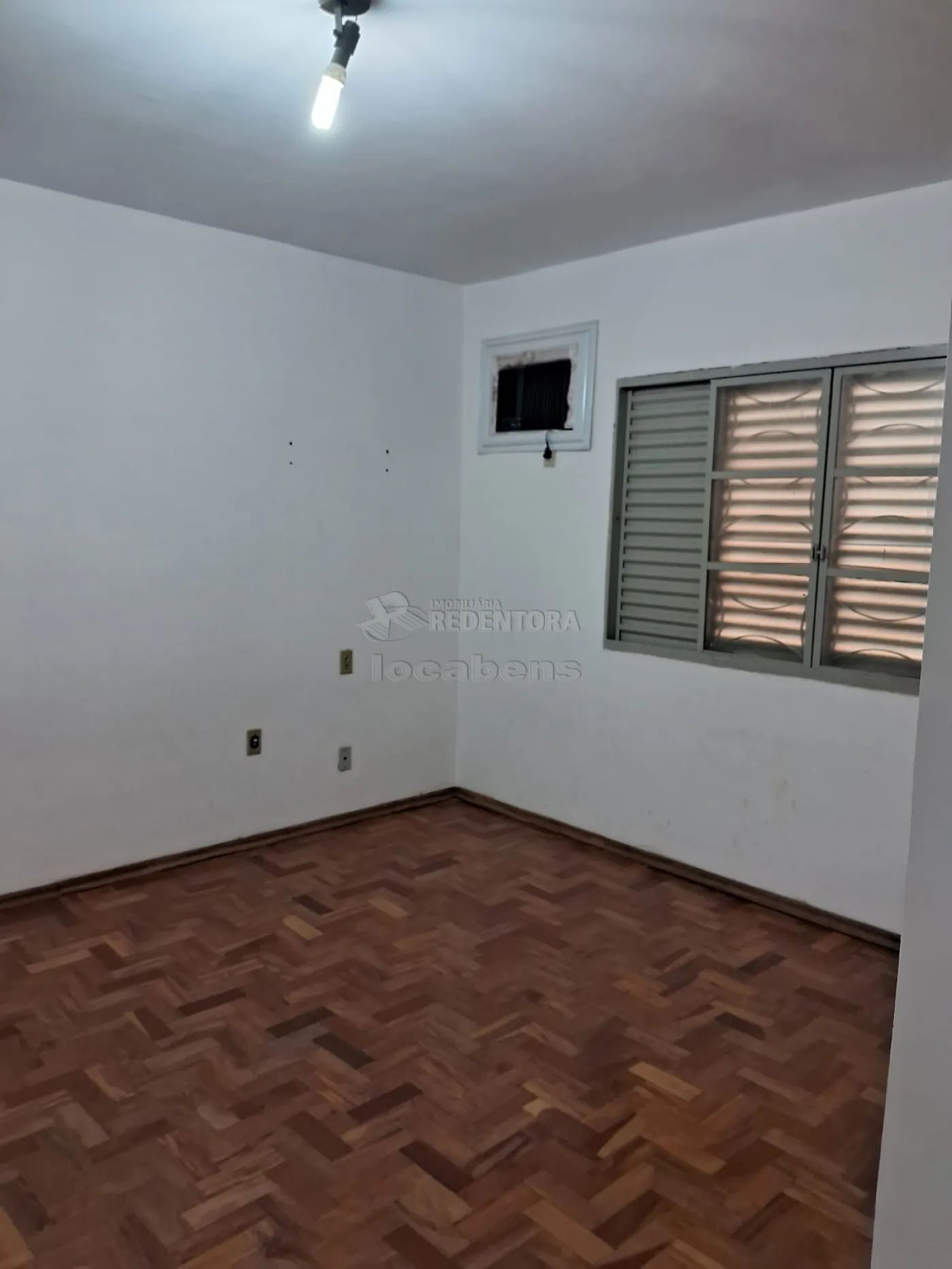 Apartamento para alugar com 3 quartos, 90m² - Foto 15