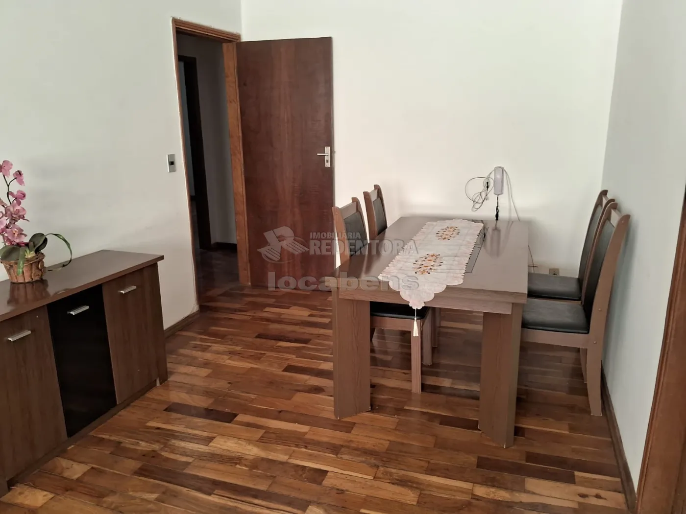 Apartamento para alugar com 3 quartos, 90m² - Foto 3