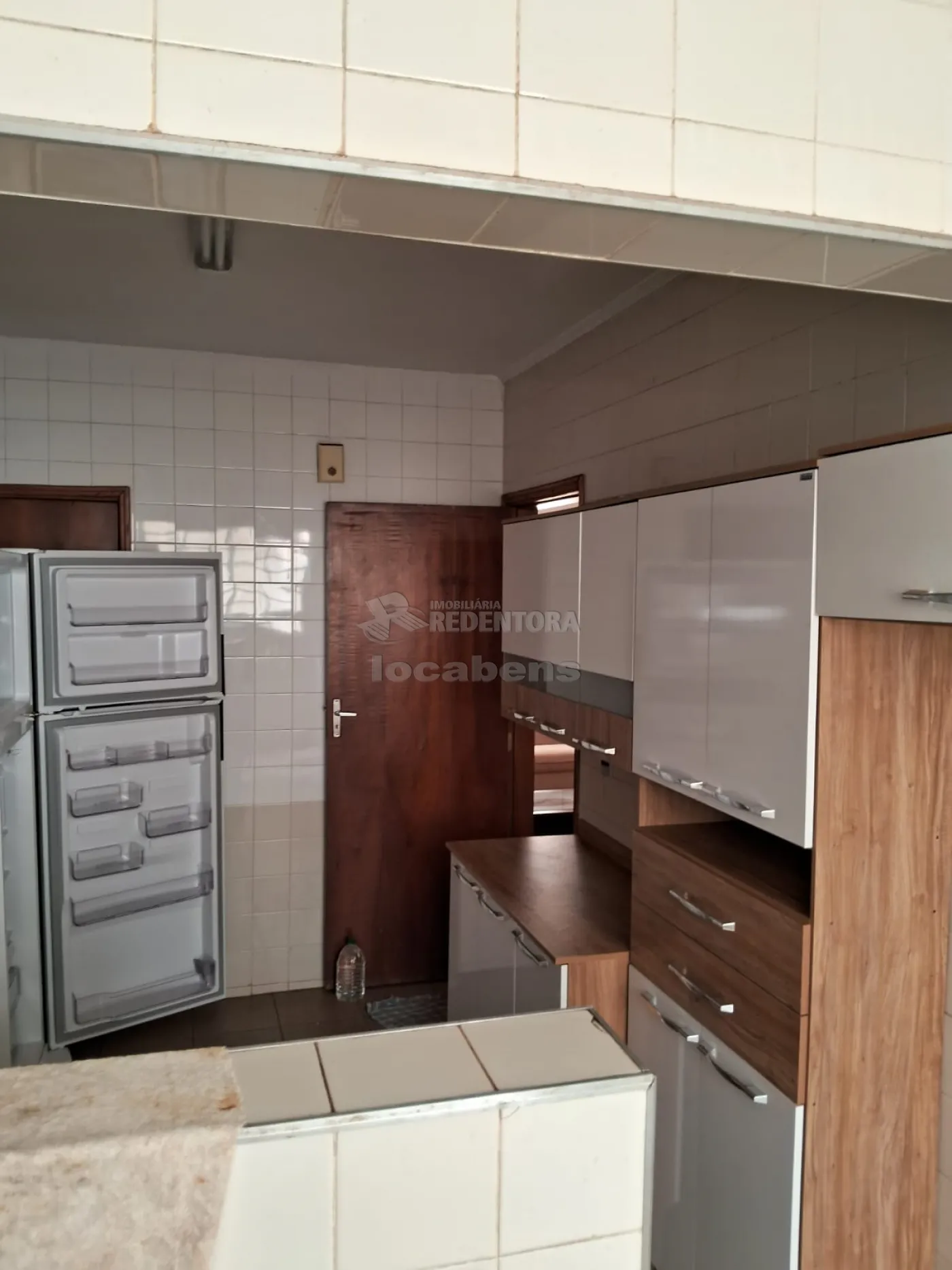 Apartamento para alugar com 3 quartos, 90m² - Foto 9