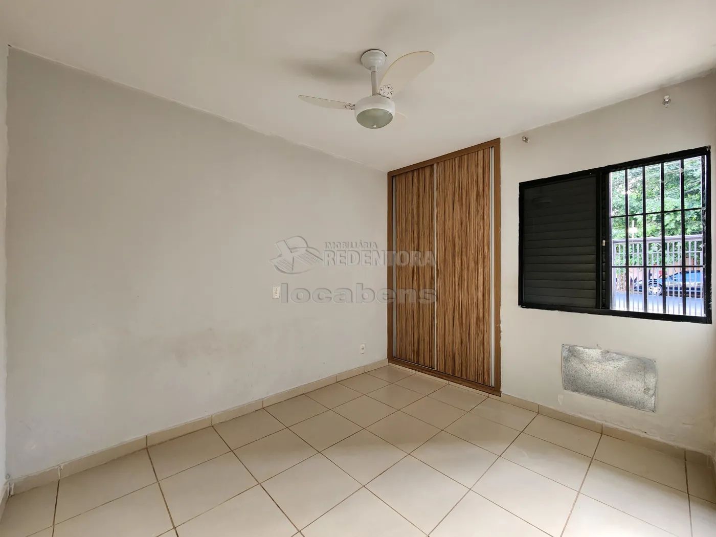 Alugar Apartamento / Padrão em São José do Rio Preto R$ 750,00 - Foto 4