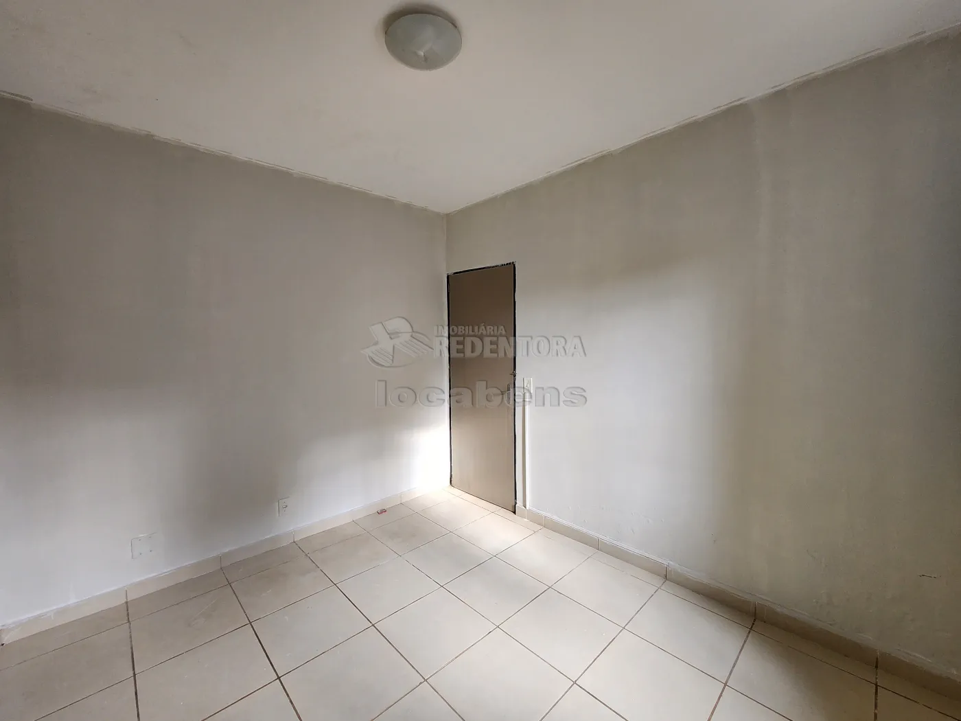 Alugar Apartamento / Padrão em São José do Rio Preto R$ 750,00 - Foto 8