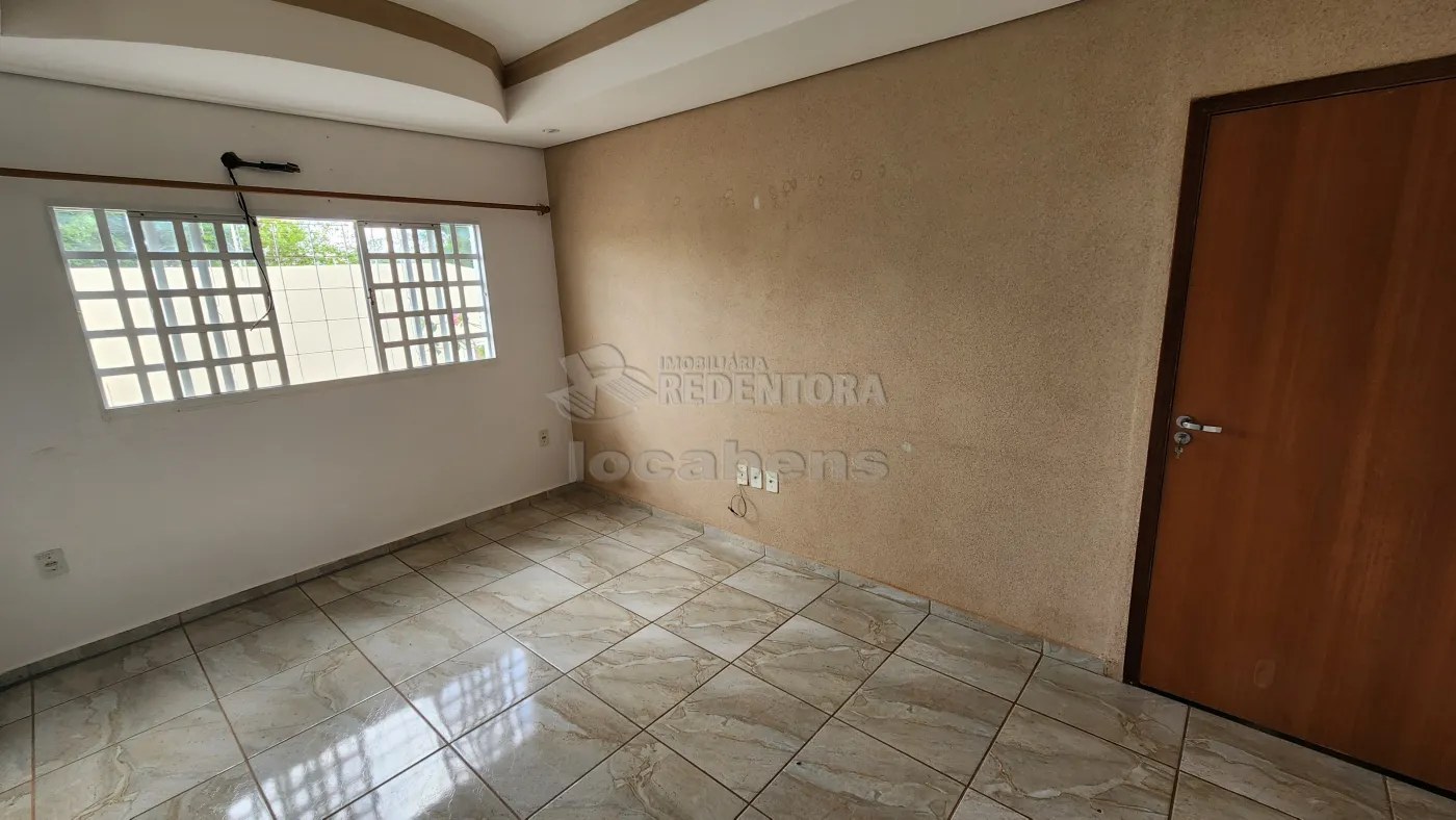 Comprar Casa / Padrão em São José do Rio Preto R$ 395.000,00 - Foto 3