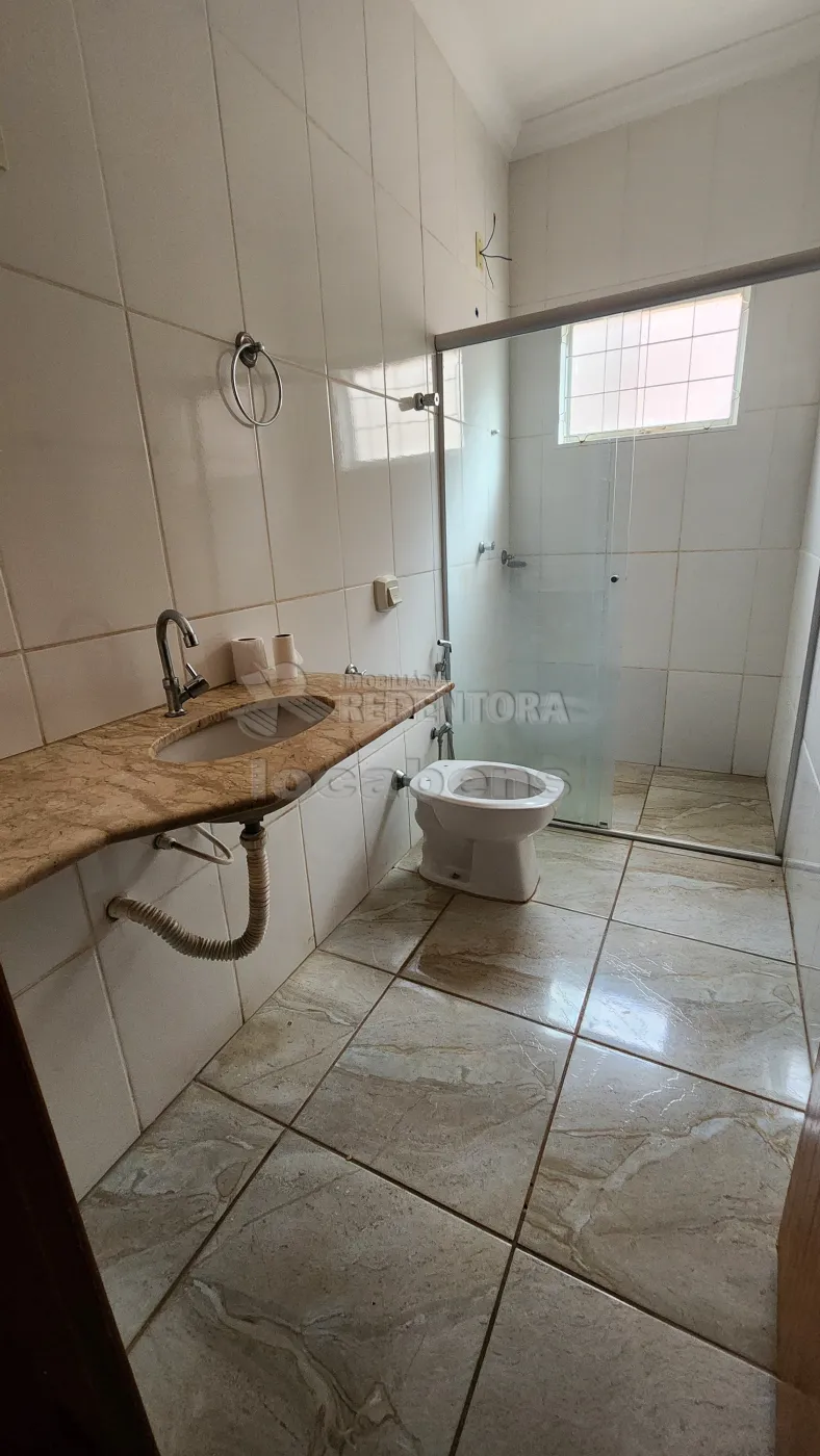 Comprar Casa / Padrão em São José do Rio Preto R$ 395.000,00 - Foto 12