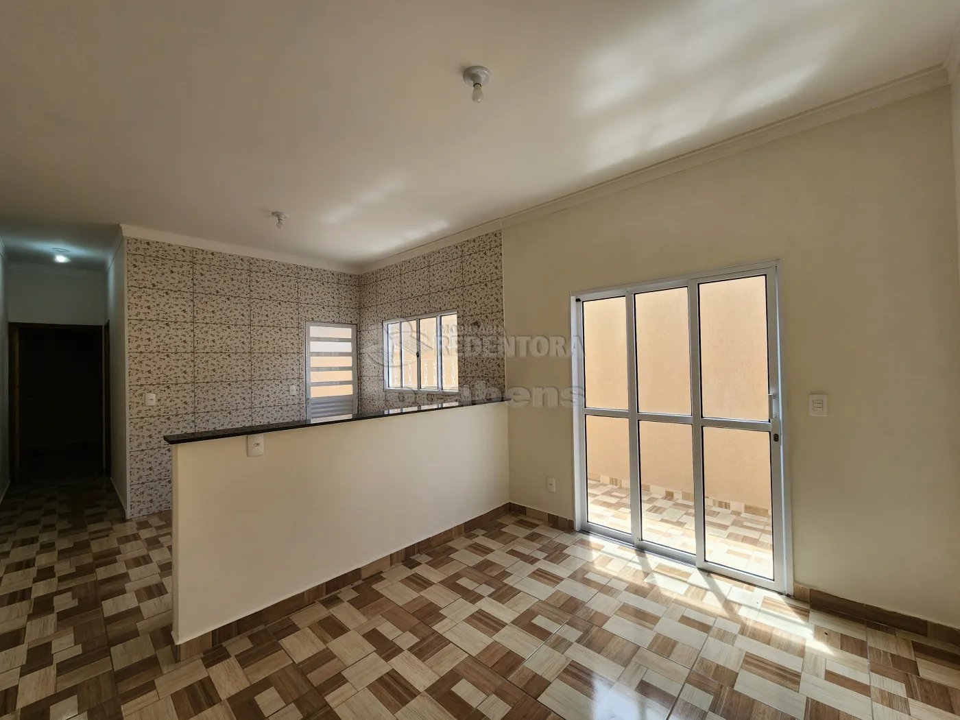 Alugar Casa / Padrão em São José do Rio Preto R$ 1.100,00 - Foto 2