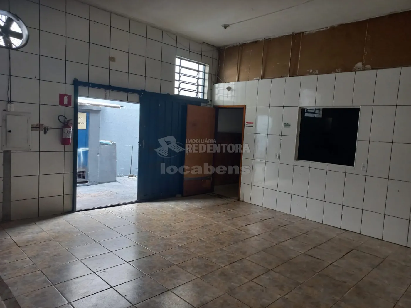 Alugar Comercial / Salão em São José do Rio Preto R$ 2.850,00 - Foto 8