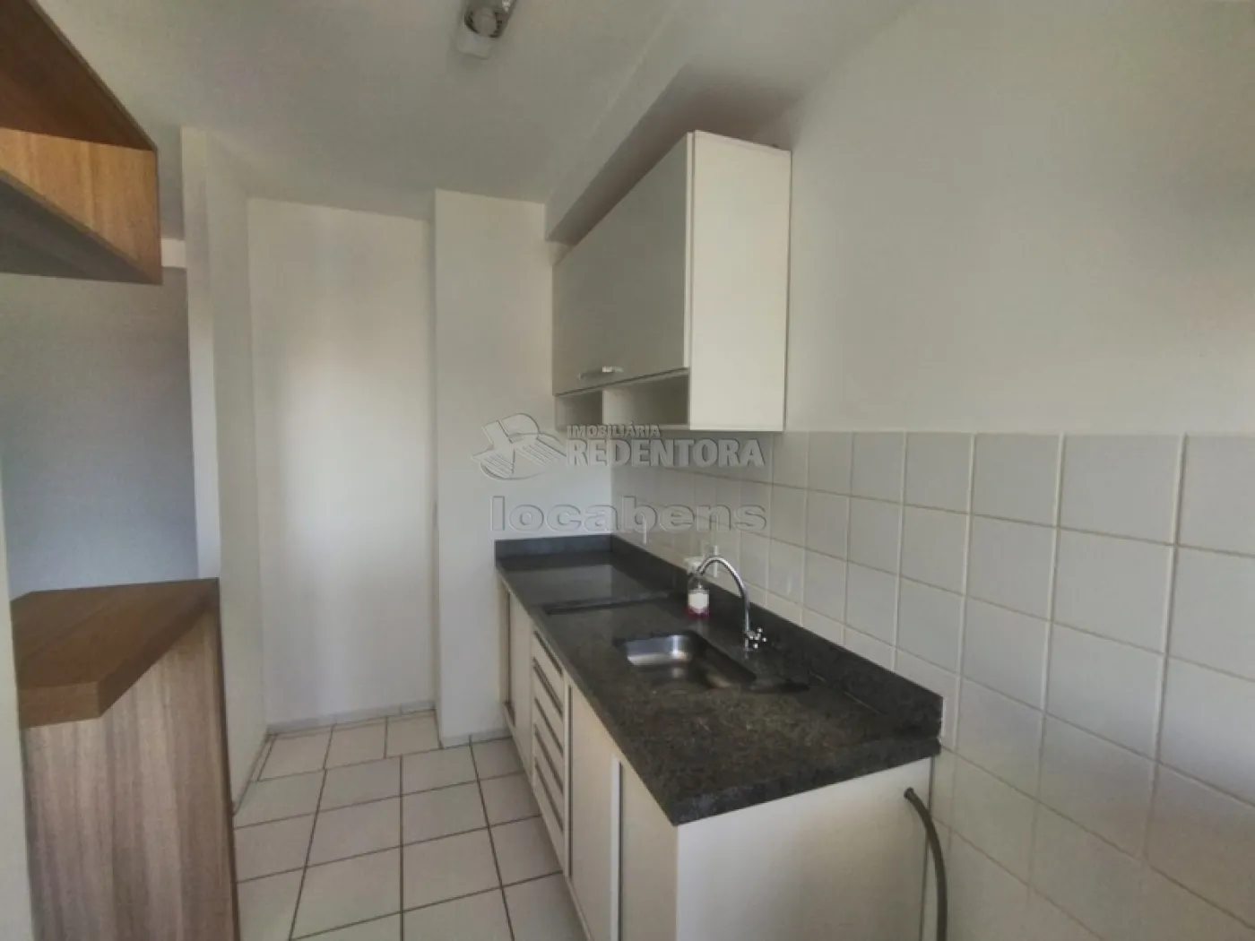 Alugar Apartamento / Padrão em São José do Rio Preto R$ 1.300,00 - Foto 9