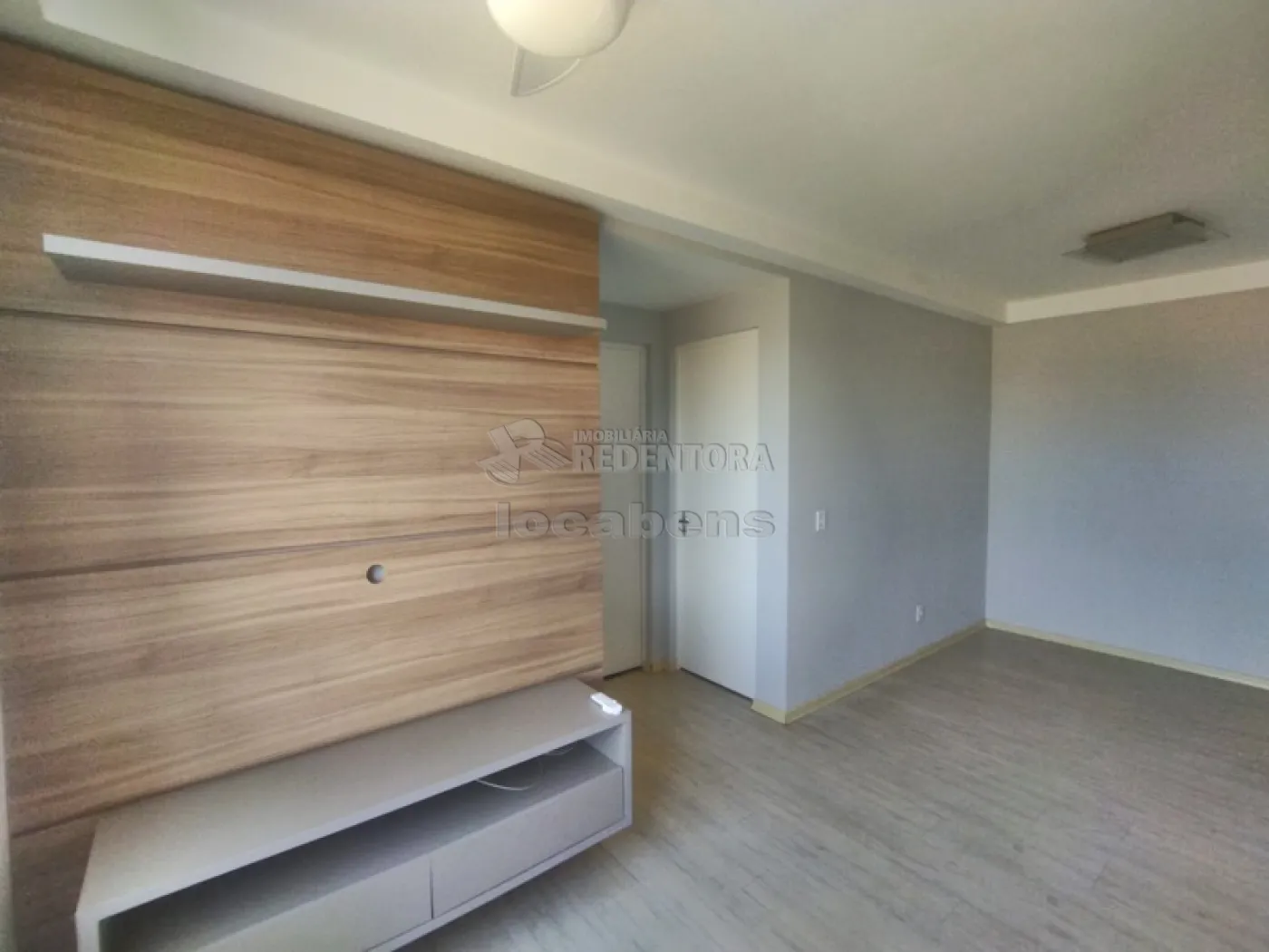 Alugar Apartamento / Padrão em São José do Rio Preto R$ 1.150,00 - Foto 6