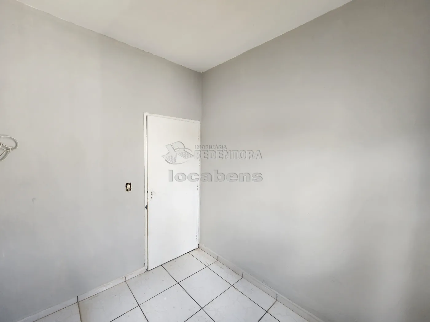 Alugar Casa / Padrão em São José do Rio Preto R$ 1.000,00 - Foto 7